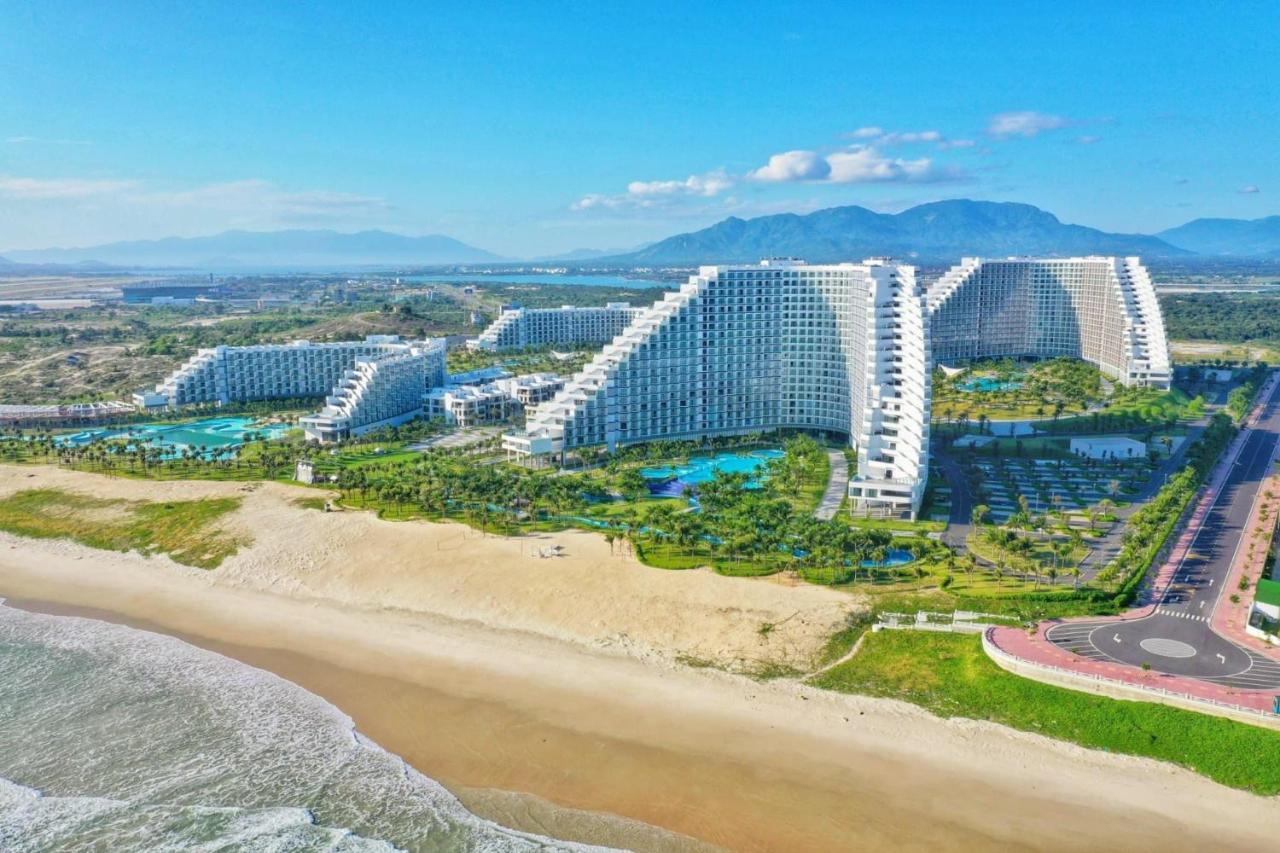 The Arena Cam Ranh- Khu Nghi Duong Dang Cap Aparthotel Dien Khanh Exterior foto
